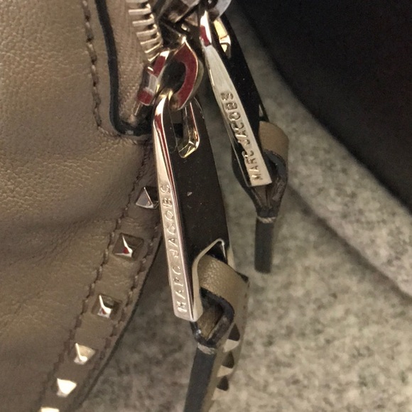 Marc Jacobs Leather Handbag - Picture 4 of 12